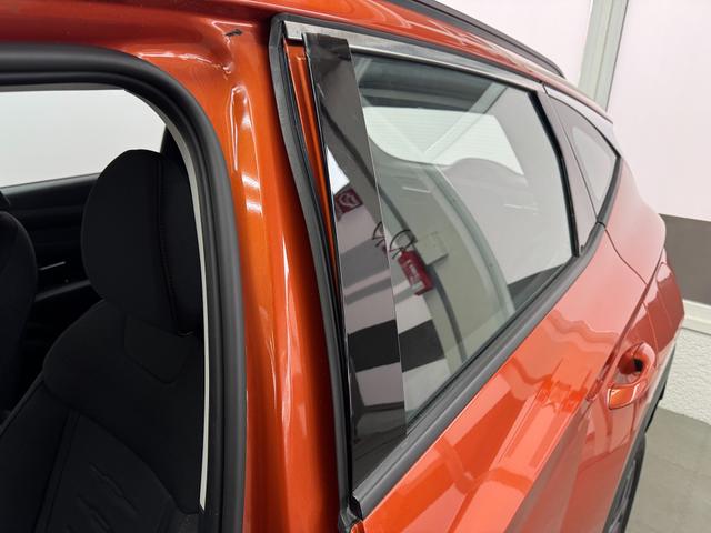 Hyundai TUCSON STYLE TRANSPORTSCHADEN KLIMAAUTOMATIK TOTWINKEL NAVI SHZ RFK PDC 