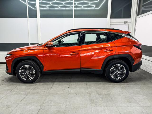 Hyundai TUCSON STYLE TRANSPORTSCHADEN KLIMAAUTOMATIK TOTWINKEL NAVI SHZ RFK PDC 
