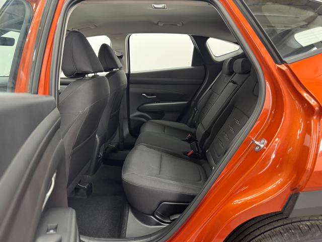 Hyundai TUCSON STYLE TRANSPORTSCHADEN KLIMAAUTOMATIK TOTWINKEL NAVI SHZ RFK PDC 