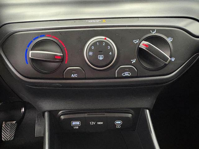 Hyundai BAYON LIFE FL NAVI RFK PDC 