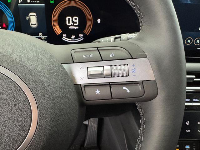 Hyundai TUCSON STYLE AUT KLIMAAUTOMATIK TOTWINKEL NAVI SHZ RFK PDC 