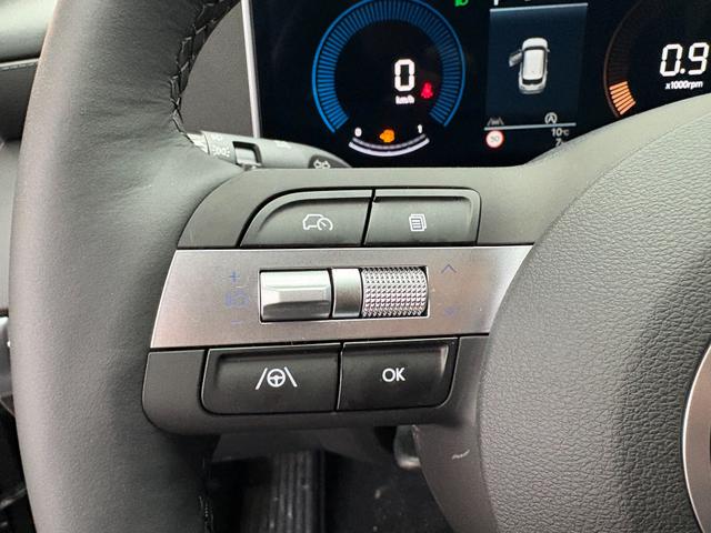 Hyundai TUCSON STYLE AUT KLIMAAUTOMATIK TOTWINKEL NAVI SHZ RFK PDC 