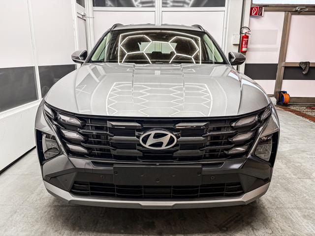 Hyundai TUCSON STYLE AUT KLIMAAUTOMATIK TOTWINKEL NAVI SHZ RFK PDC 