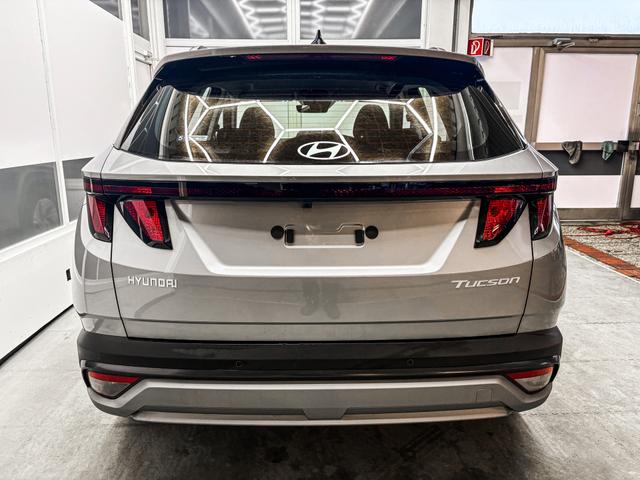 Hyundai TUCSON STYLE AUT KLIMAAUTOMATIK TOTWINKEL NAVI SHZ RFK PDC 