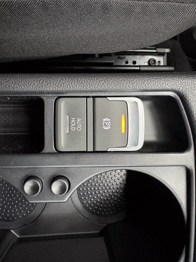 Volkswagen Touran Family R-LINE PANO SHZ ACC KEYLESS 