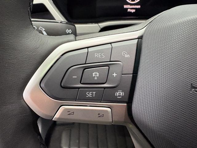 Volkswagen Touran Family DSG PANO KEYLESS ACC NAVI 