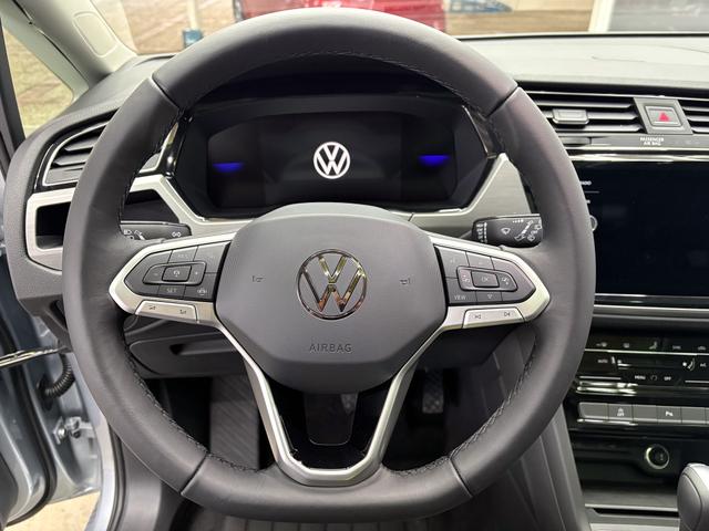 Volkswagen Touran Family DSG PANO KEYLESS ACC NAVI 