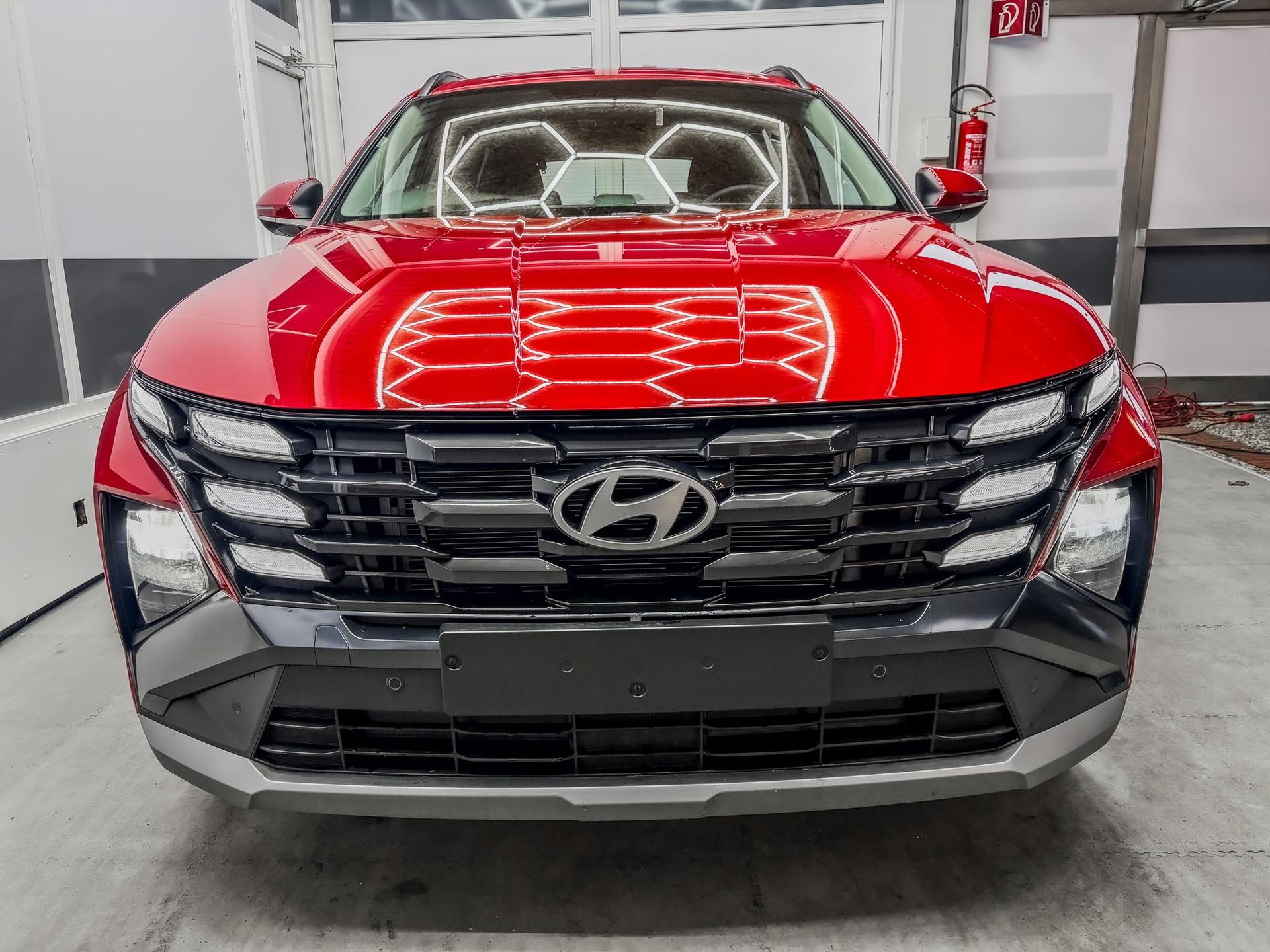 Hyundai TUCSON STYLE AUT KLIMAAUTOMATIK TOTWINKEL NAVI SHZ RFK PDC 