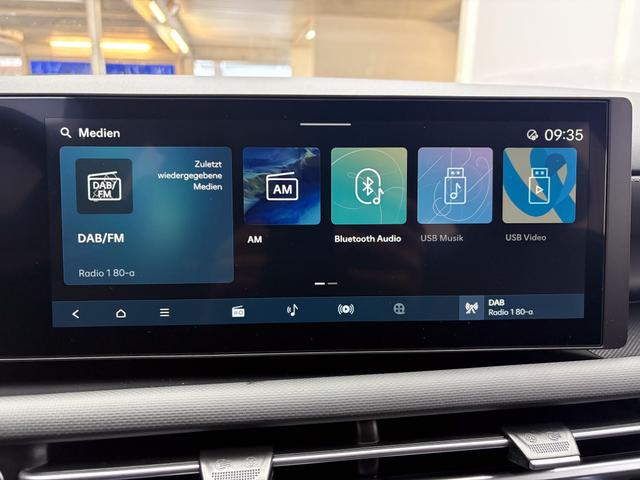 Hyundai TUCSON STYLE AUT KLIMAAUTOMATIK TOTWINKEL NAVI SHZ RFK PDC 