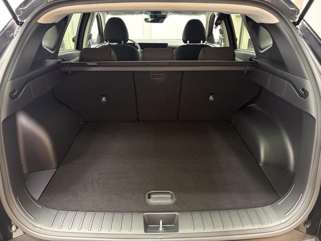 Hyundai TUCSON STYLE 18 ALU KLIMAAUTOMATIK TOTWINKEL NAVI SHZ RFK PDC 