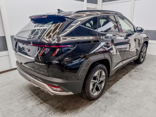 Hyundai TUCSON STYLE 18 ALU KLIMAAUTOMATIK TOTWINKEL NAVI SHZ RFK PDC 