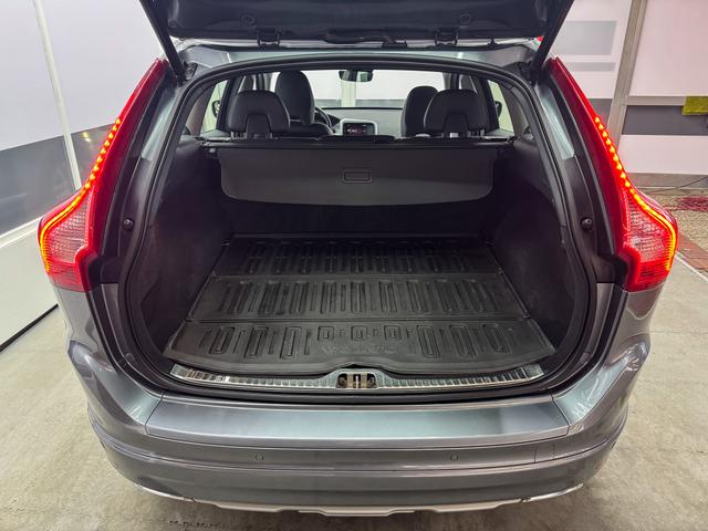 Volvo XC60 Summum D4 AUT NAVI XENON DSTC 