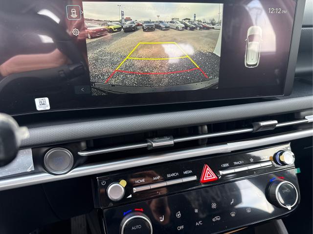 Hyundai / TUCSON / Schwarz / / / KLIMAAUTOMATIK TOTWINKEL NAVI SHZ RFK PDC