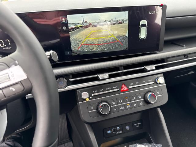 Hyundai / TUCSON / Schwarz / / / SHZ NAVI PDC RFK