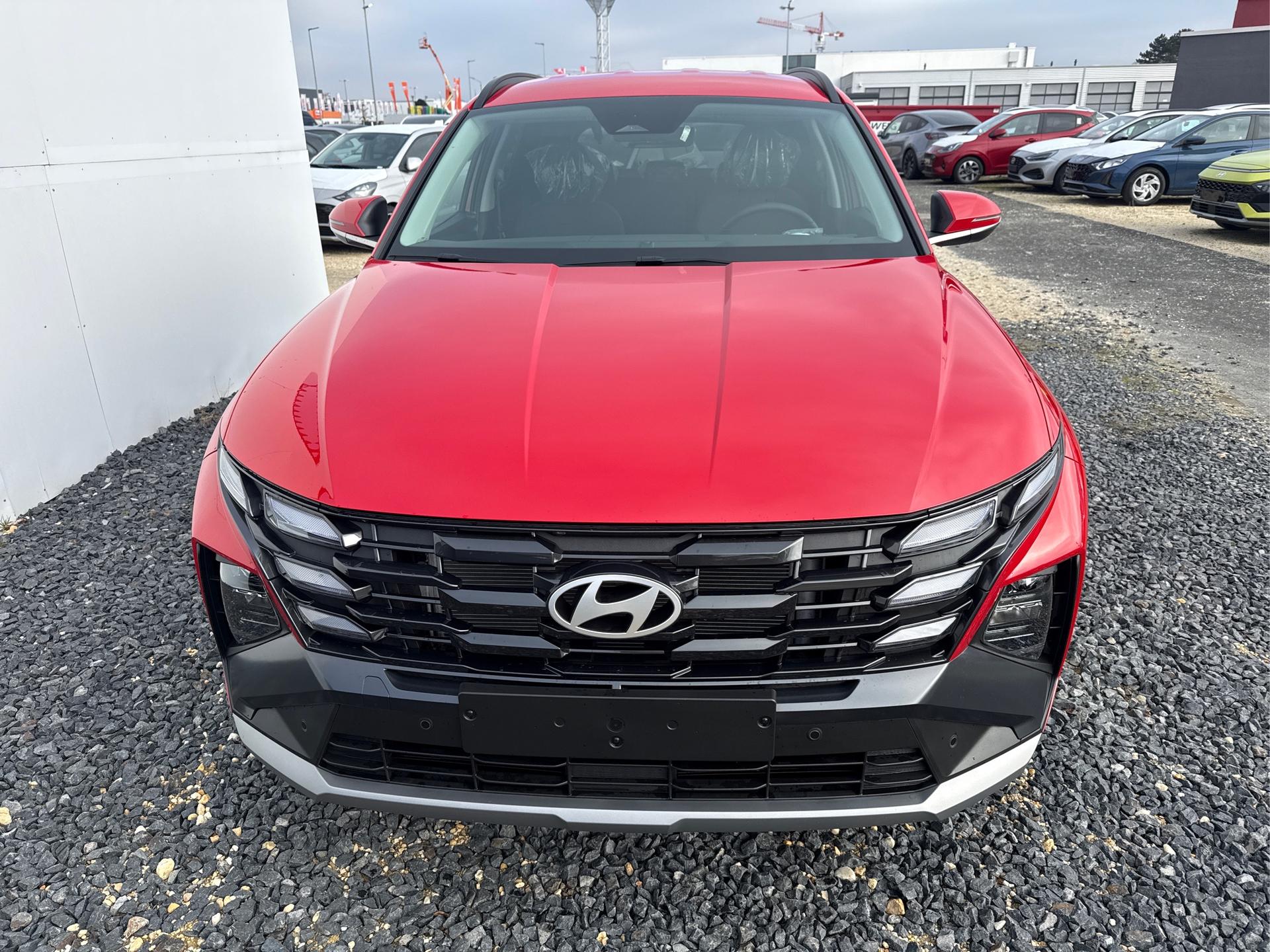 Hyundai TUCSON STYLE KLIMAAUTOMATIK TOTWINKEL NAVI SHZ RFK PDC 