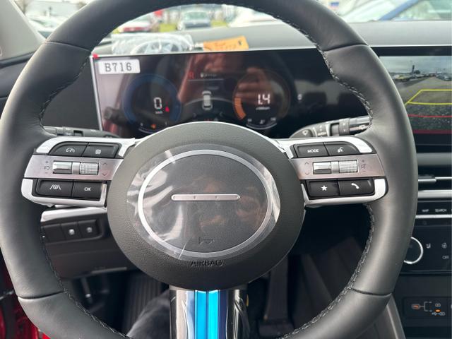 Hyundai / TUCSON / Rot / / / KLIMAAUTOMATIK TOTWINKEL NAVI SHZ RFK PDC