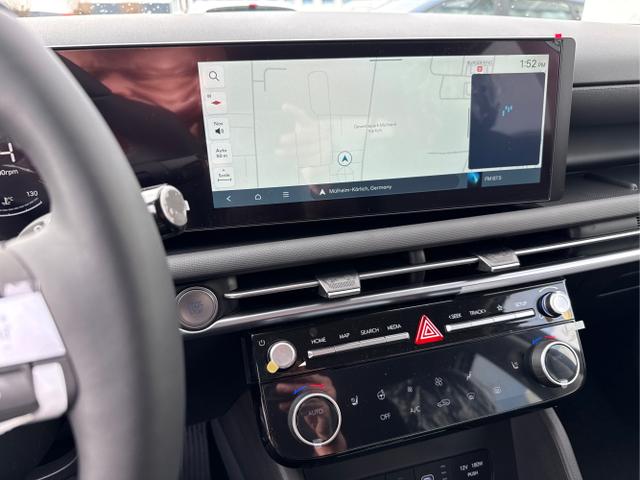 Hyundai / TUCSON / Rot / / / KLIMAAUTOMATIK TOTWINKEL NAVI SHZ RFK PDC