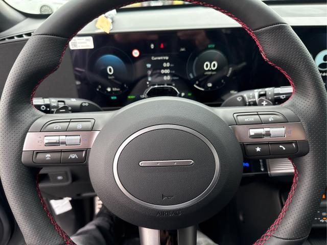 Hyundai / KONA / Grau / / / HEV DCT N-LINE EDITION BOSE 360 NAVI SHZ 