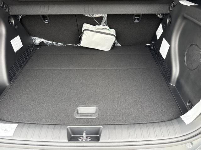 Hyundai / KONA / Grau / / / HEV DCT N-LINE EDITION BOSE 360 NAVI SHZ 