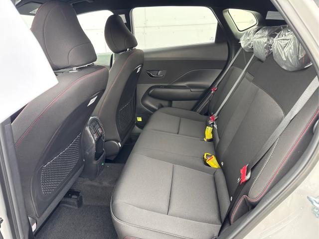 Hyundai / KONA / Grau /  /  / 1.6 T-GDi DCT N-LINE SHZ NAVI ACC RFK