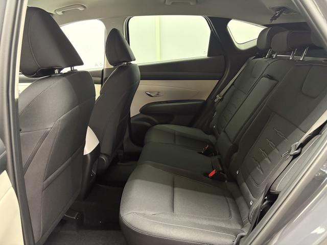 Hyundai TUCSON STYLE AUT KLIMAAUTOMATIK TOTWINKEL NAVI SHZ RFK PDC 