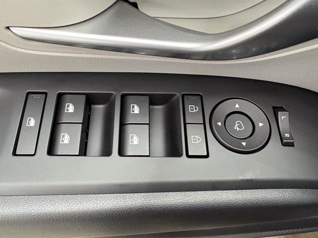 Hyundai TUCSON STYLE AUT KLIMAAUTOMATIK TOTWINKEL NAVI SHZ RFK PDC 