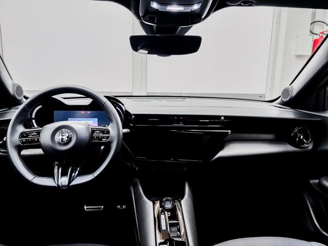 Alfa Romeo Junior Speciale IBRIDA MATRIX ACC KEYLESS NAVI 