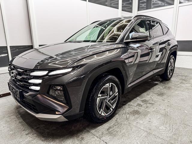 Hyundai TUCSON - STYLE AUT KLIMAAUTOMATIK TOTWINKEL NAVI SHZ RFK PDC