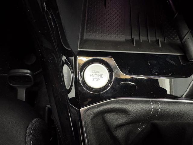 Volkswagen T-Cross R-LINE EDITION DSG AHK SHZ 