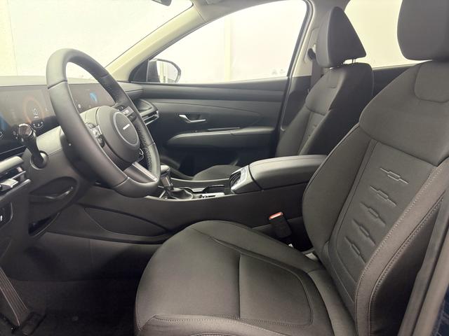 Hyundai TUCSON STYLE AUT ACC 18ALU KLIMAAUTOMATIK TOTWINKEL NAVI SHZ RFK PDC 