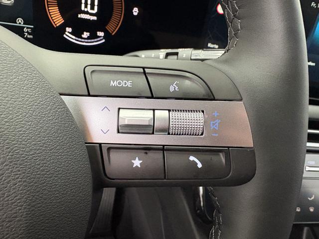 Hyundai TUCSON STYLE AUT ACC 18ALU KLIMAAUTOMATIK TOTWINKEL NAVI SHZ RFK PDC 