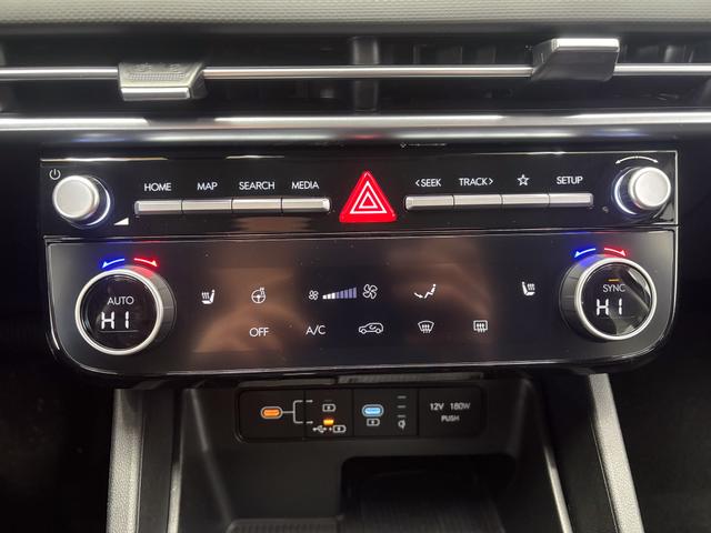 Hyundai TUCSON STYLE AUT ACC 18ALU KLIMAAUTOMATIK TOTWINKEL NAVI SHZ RFK PDC 