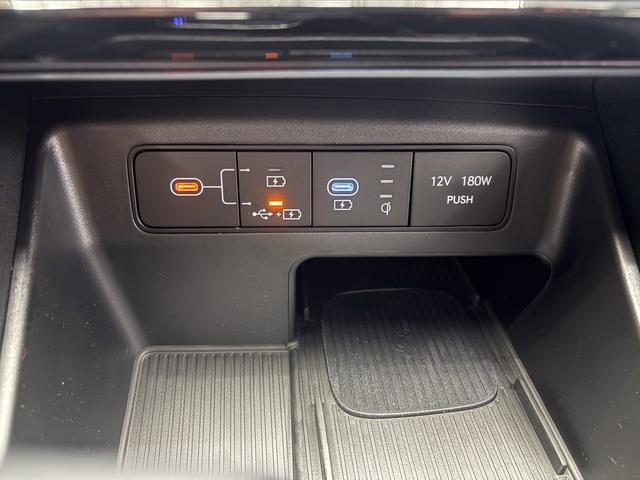 Hyundai TUCSON STYLE AUT ACC 18ALU KLIMAAUTOMATIK TOTWINKEL NAVI SHZ RFK PDC 