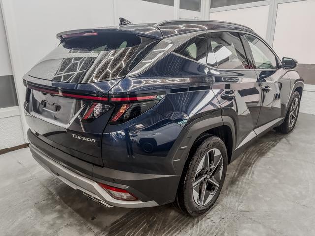 Hyundai TUCSON STYLE AUT ACC 18ALU KLIMAAUTOMATIK TOTWINKEL NAVI SHZ RFK PDC 