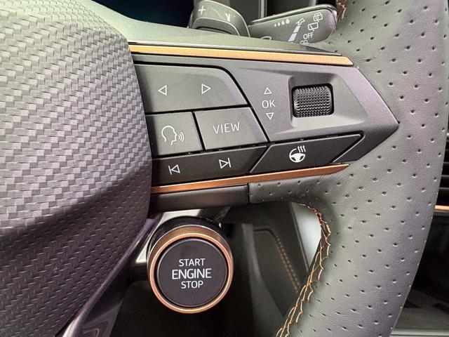 Cupra Leon Sportstourer 1.5 eTSI DSG AHK ACC RFK KYLESS El.Heckklappe 