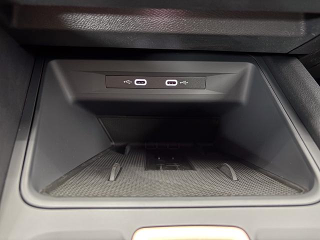 Cupra Leon Sportstourer 1.5 eTSI DSG AHK ACC RFK KYLESS El.Heckklappe 