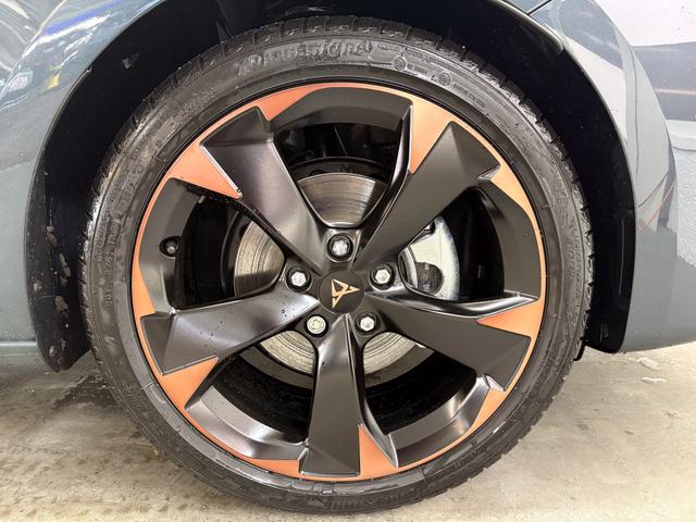 Cupra Leon Sportstourer 1.5 eTSI DSG AHK ACC RFK KYLESS El.Heckklappe 