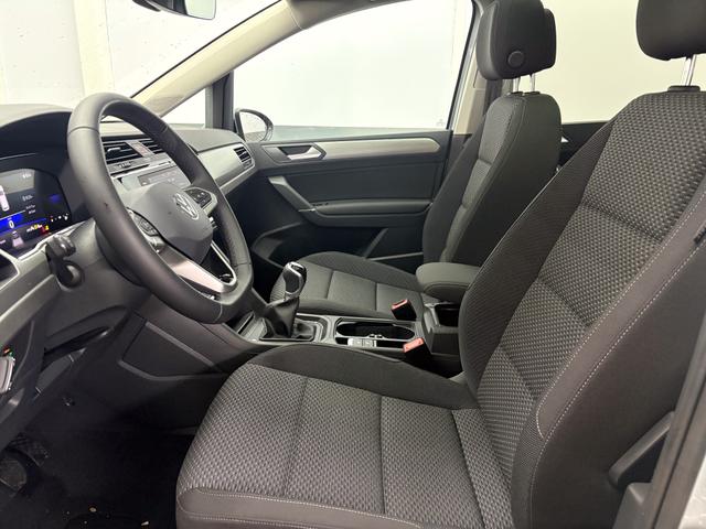 Volkswagen Touran Family PANO SHZ ACC KEYLESS 