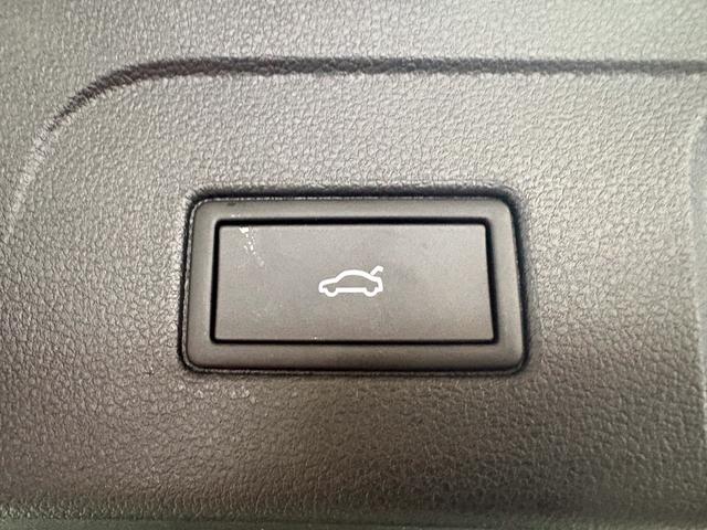 Volkswagen Touran Family PANO SHZ ACC KEYLESS 