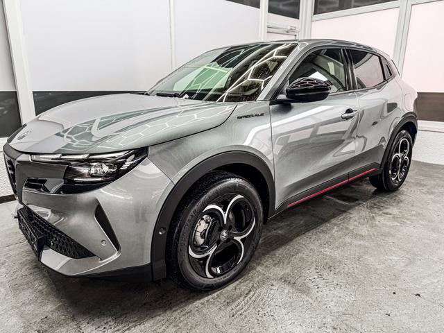 Alfa Romeo Junior - Speciale IBRIDA MATRIX ACC KEYLESS NAVI