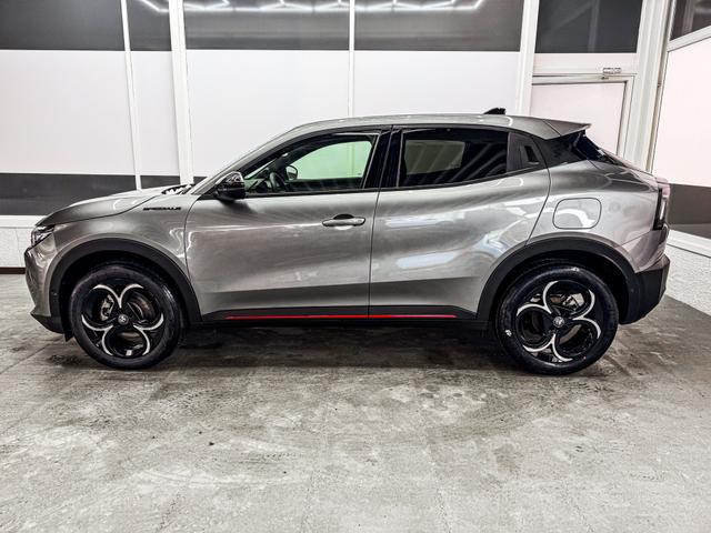 Alfa Romeo Junior Speciale IBRIDA MATRIX ACC KEYLESS NAVI 