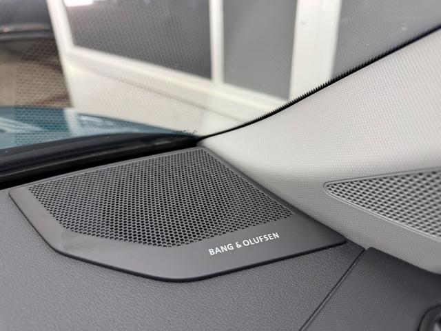 Audi A1 Sportback EDITION ONE DSG S-Line Bang & Olufsen 18 ALU 