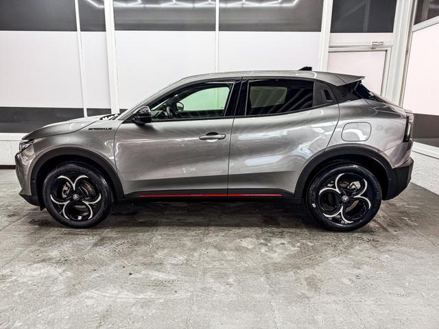 Alfa Romeo Junior Speciale IBRIDA MATRIX ACC KEYLESS NAVI 