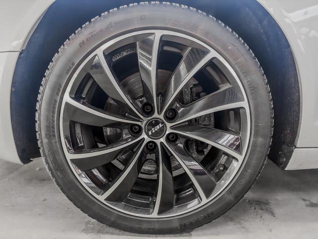 Audi A6 Avant 2.0 TFSI AUT Multitronic NAVI XENON SCHIEBEDACH 