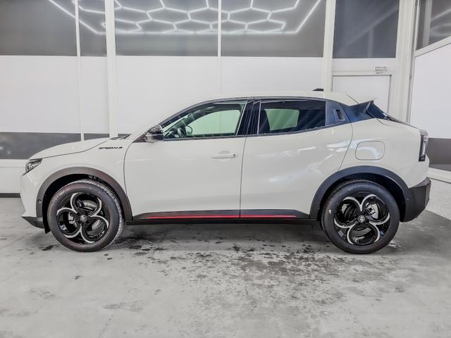 Alfa Romeo Junior Speciale IBRIDA MATRIX ACC KEYLESS NAVI 