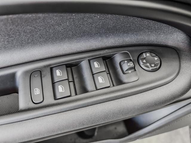 Alfa Romeo Junior Speciale IBRIDA MATRIX ACC KEYLESS NAVI 