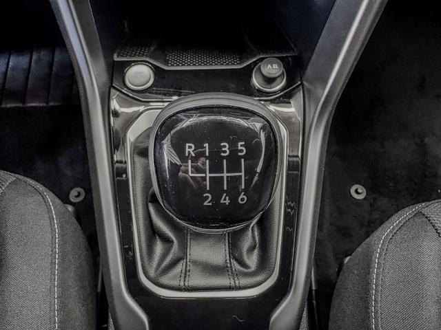 Volkswagen T-Roc EDITION SHZ ACC RFK PDC 