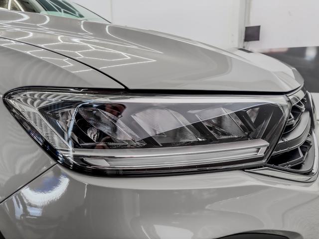 Volkswagen T-Roc EDITION SHZ ACC RFK PDC 