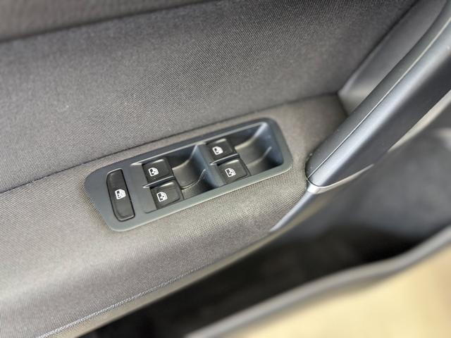 Volkswagen Golf Sportsvan VII JOIN DSG NAVI AHK ACC RFK ALU 18 Zoll 