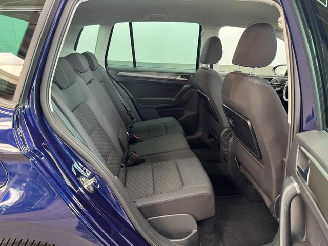 Volkswagen Golf Sportsvan VII JOIN DSG NAVI AHK ACC RFK ALU 18 Zoll 